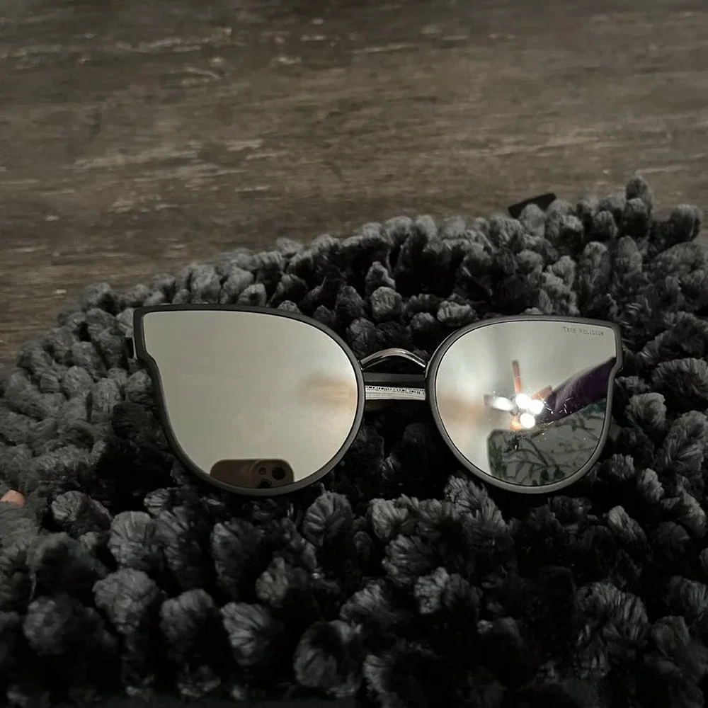 True‎ Religion Sunglasses NWT